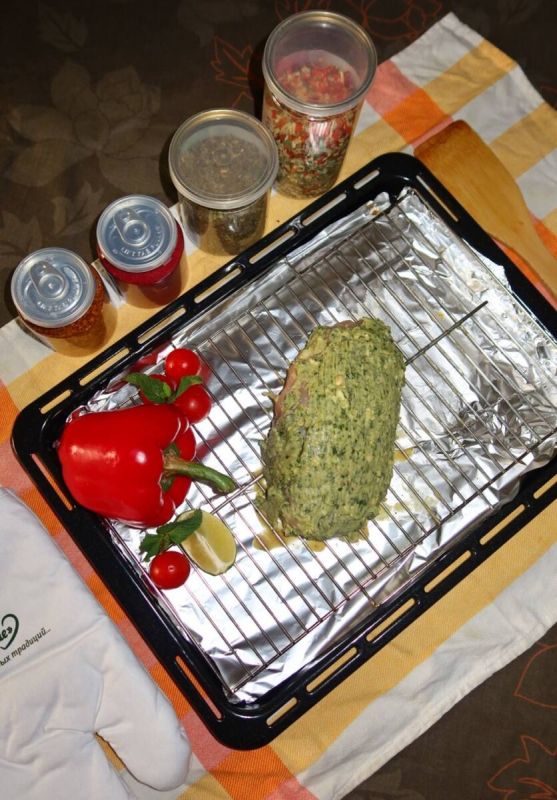 Вкусные блюда с куриным филе в соусе песто