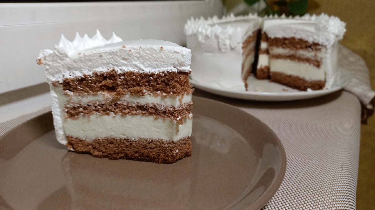 Торт "Сливочный Ломтик": Идеальное Угощение