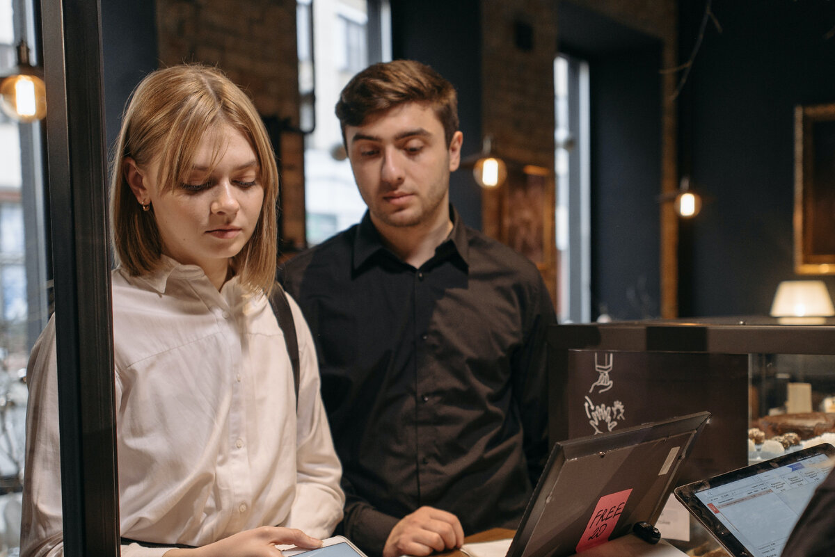 Когда привычная работа превращается в кошмар: случай из кафе, который стал уроком