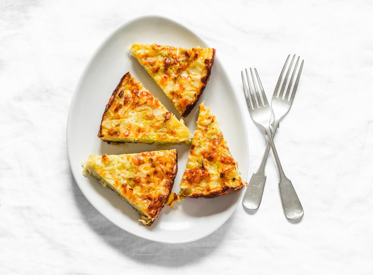 Нежная запеканка с сыром и кабачком: вкусный ужин за 30 минут