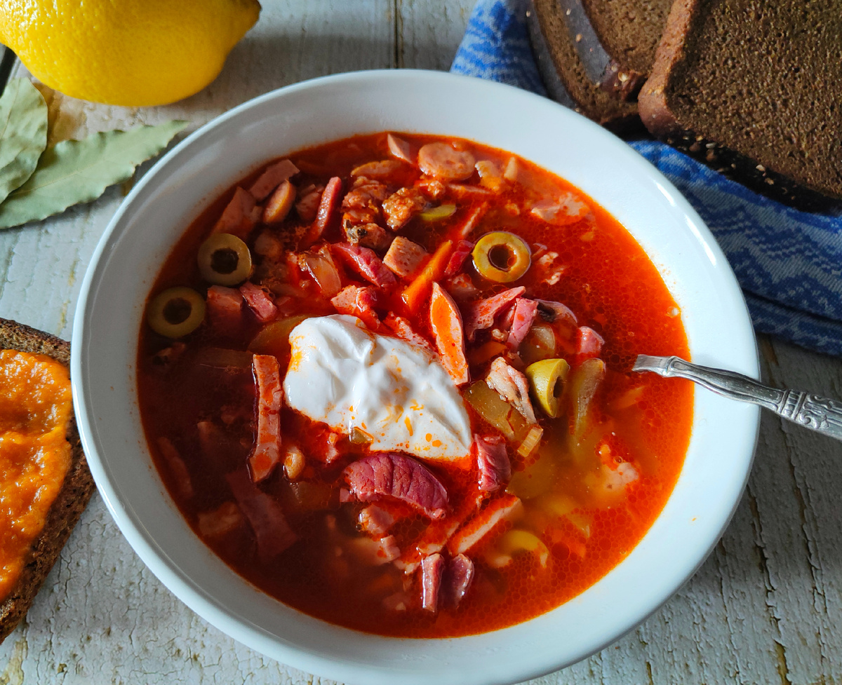 Сборная мясная солянка — легкий рецепт для любого праздника