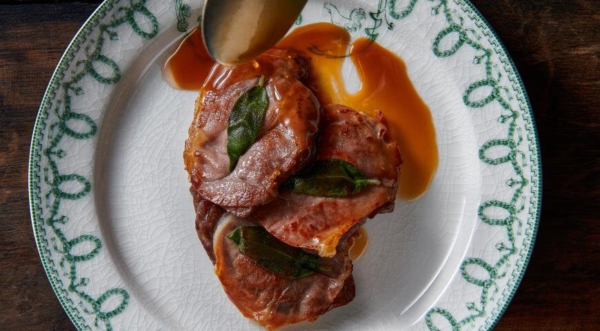 Сальтимбокка: совершенный вкус итальянской кухни под руководством шеф-повара
