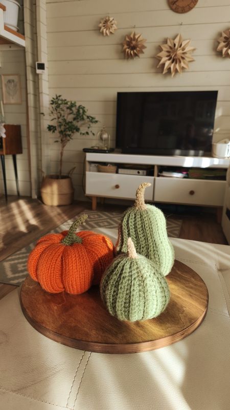 Сезонные украшения: Стиль или ненужный хлам?