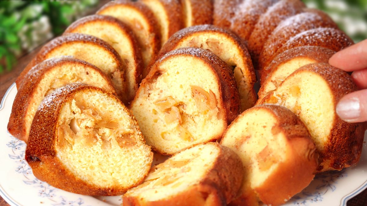 Неожиданно вкусный яблочный пирог за 10 минут