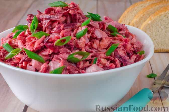 Пять свежих рецептов салатов для весеннего вдохновения