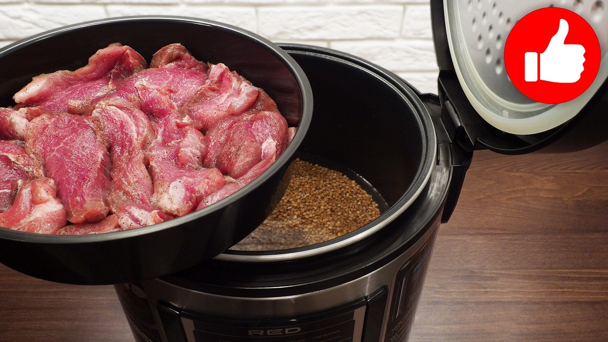 Пара на обед: как приготовить нежную свинину в мультиварке