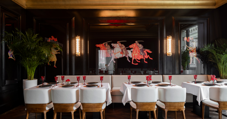 На День защитника Отечества в «Dr. Живаго» мужчинам предложат бесплатный ужин в стиле гусар