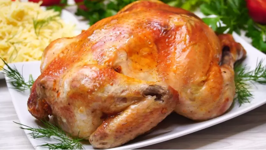 Сочный ужин без хлопот: необычный способ приготовления курицы