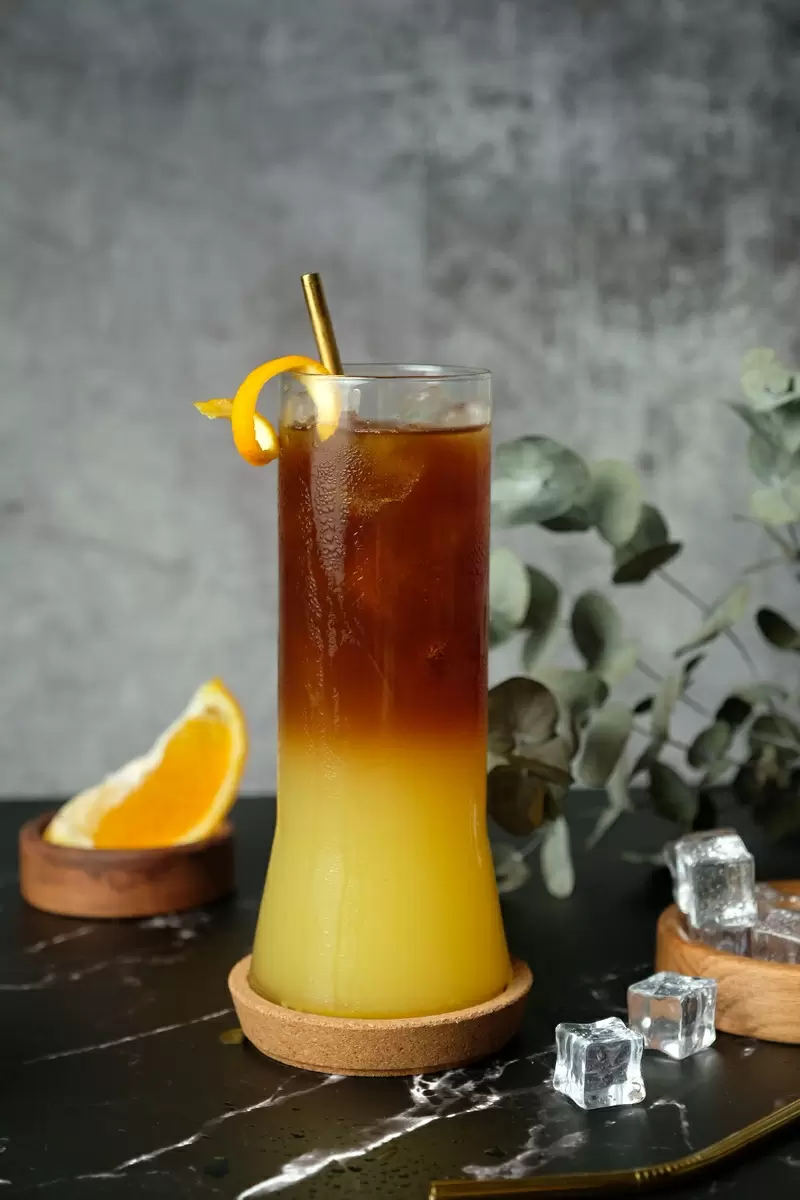 Освежающий бамблби кофе: летний коктейль, который стоит попробовать