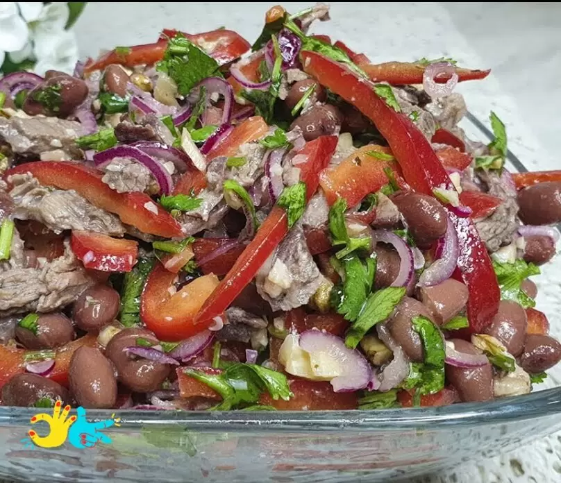 Грузинская кухня завораживает: откройте для себя салат Тбилиси