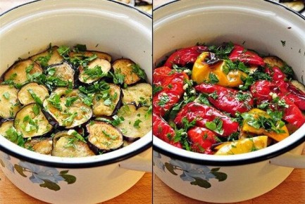 Вкусное угощение: закуска из маринованных баклажанов и запеченных перцев