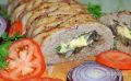 Взрыв вкуса: несравненно вкусный мясной рулет с грибами и сыром