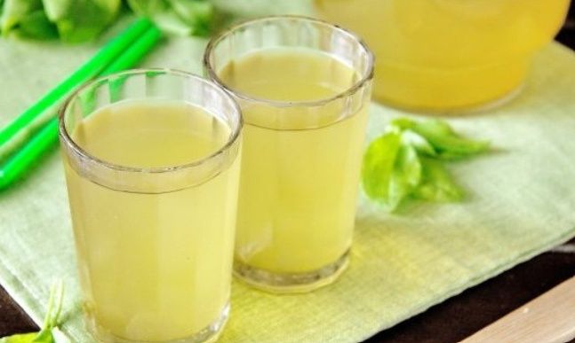 Освежающий компот из щавеля: новый вкус лета